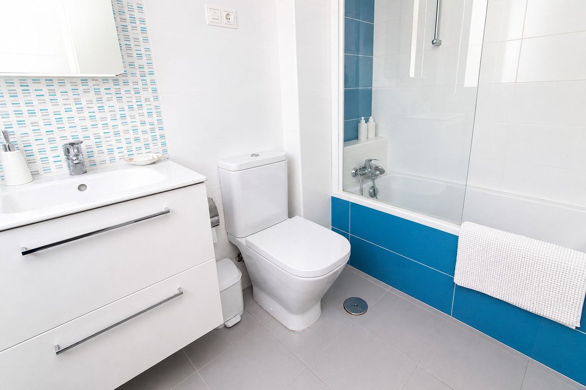 3 Bed Penthouse Duplex in San Luis de Sabinillas