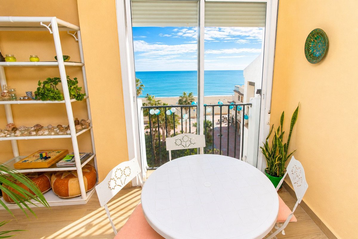 3 Bed Penthouse Duplex in San Luis de Sabinillas