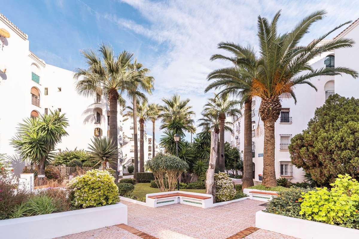 3 Bed Penthouse Duplex in San Luis de Sabinillas