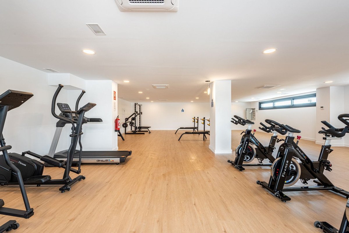 2 Bed Ground Floor Apartment in Estepona