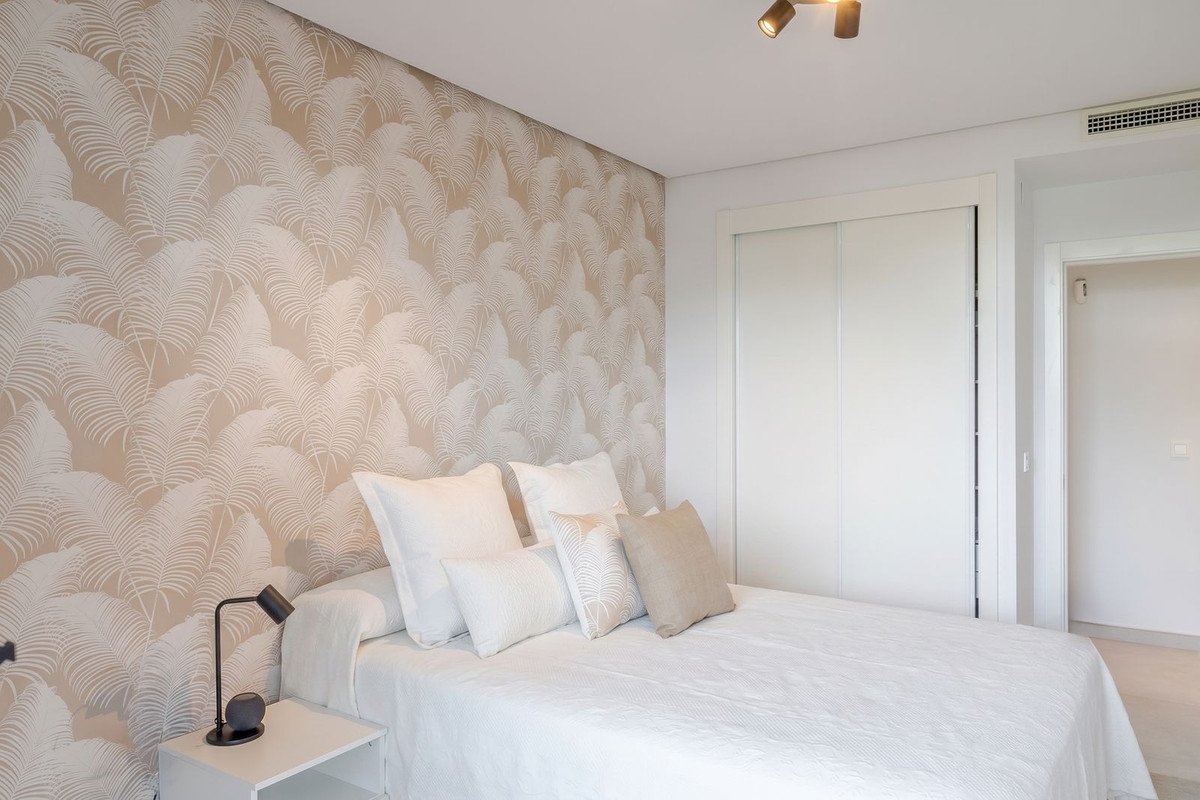 3 Bed Ground Floor Apartment in Benahavís