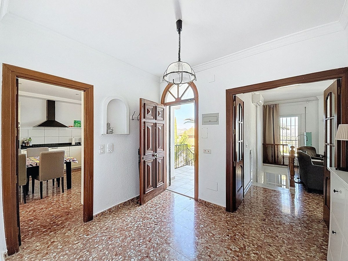 4 Bed Detached Villa in Alhaurín de la Torre