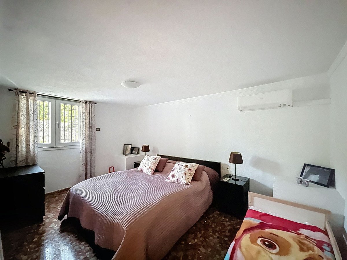 4 Bed Detached Villa in Alhaurín de la Torre