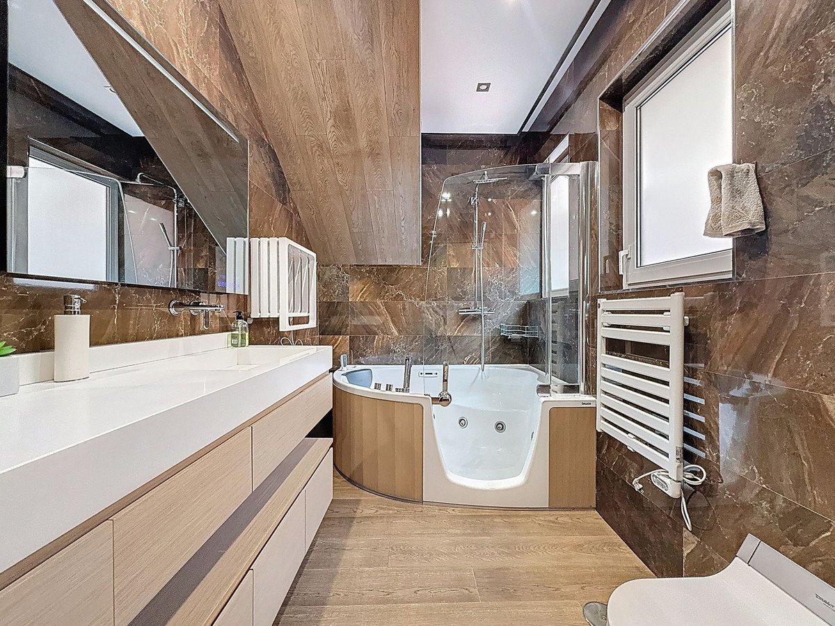 5 Bed Townhouse in Málaga Este