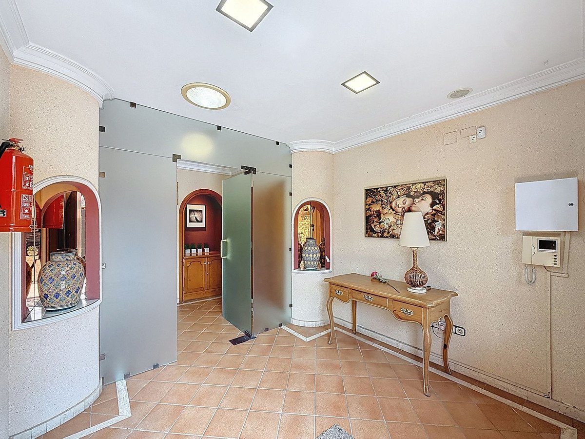 5 Bed Townhouse in Málaga Este