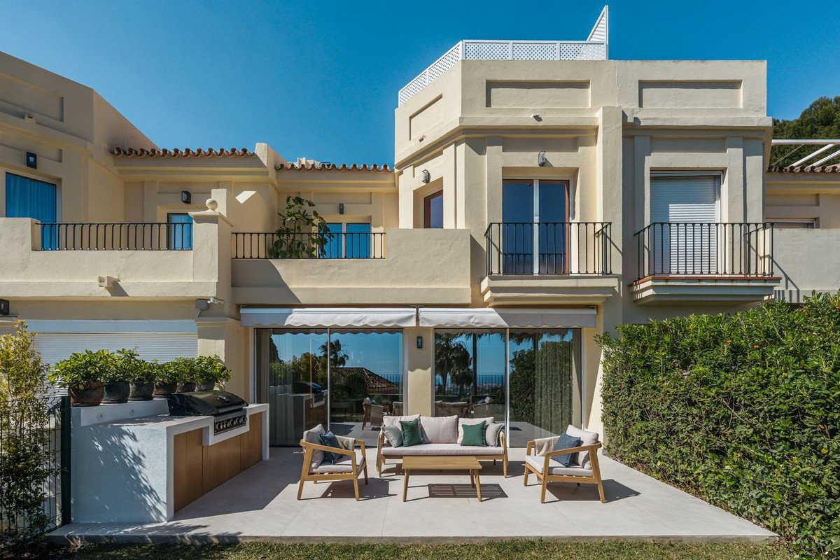 3 Bed Townhouse in La Quinta
