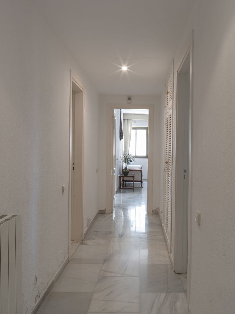 4 Bed Penthouse Duplex in The Golden Mile