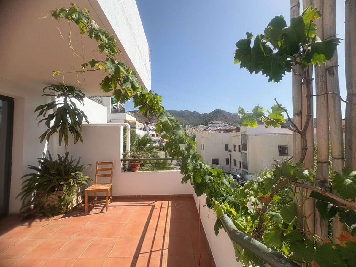 2 Bed Ground Floor Apartment in Nerja