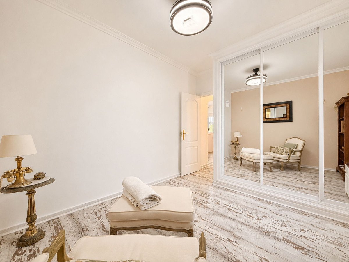 2 Bed Ground Floor Apartment in Estepona
