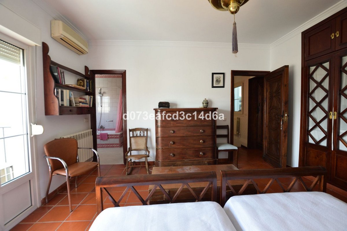 4 Bed Detached Villa in Ronda