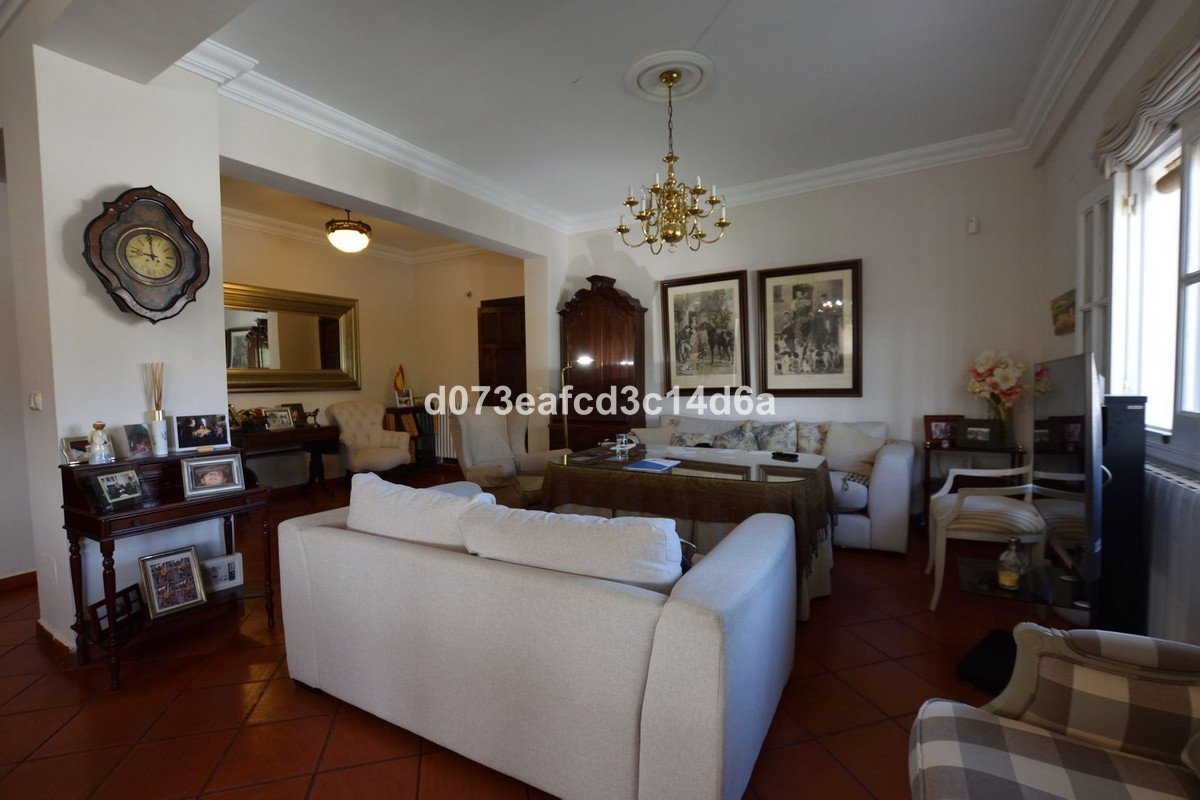 4 Bed Detached Villa in Ronda