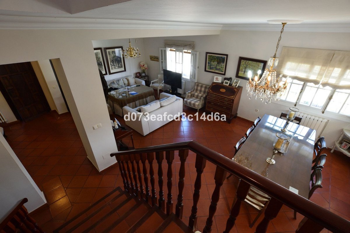 4 Bed Detached Villa in Ronda
