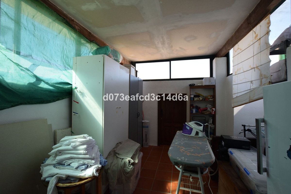 4 Bed Detached Villa in Ronda