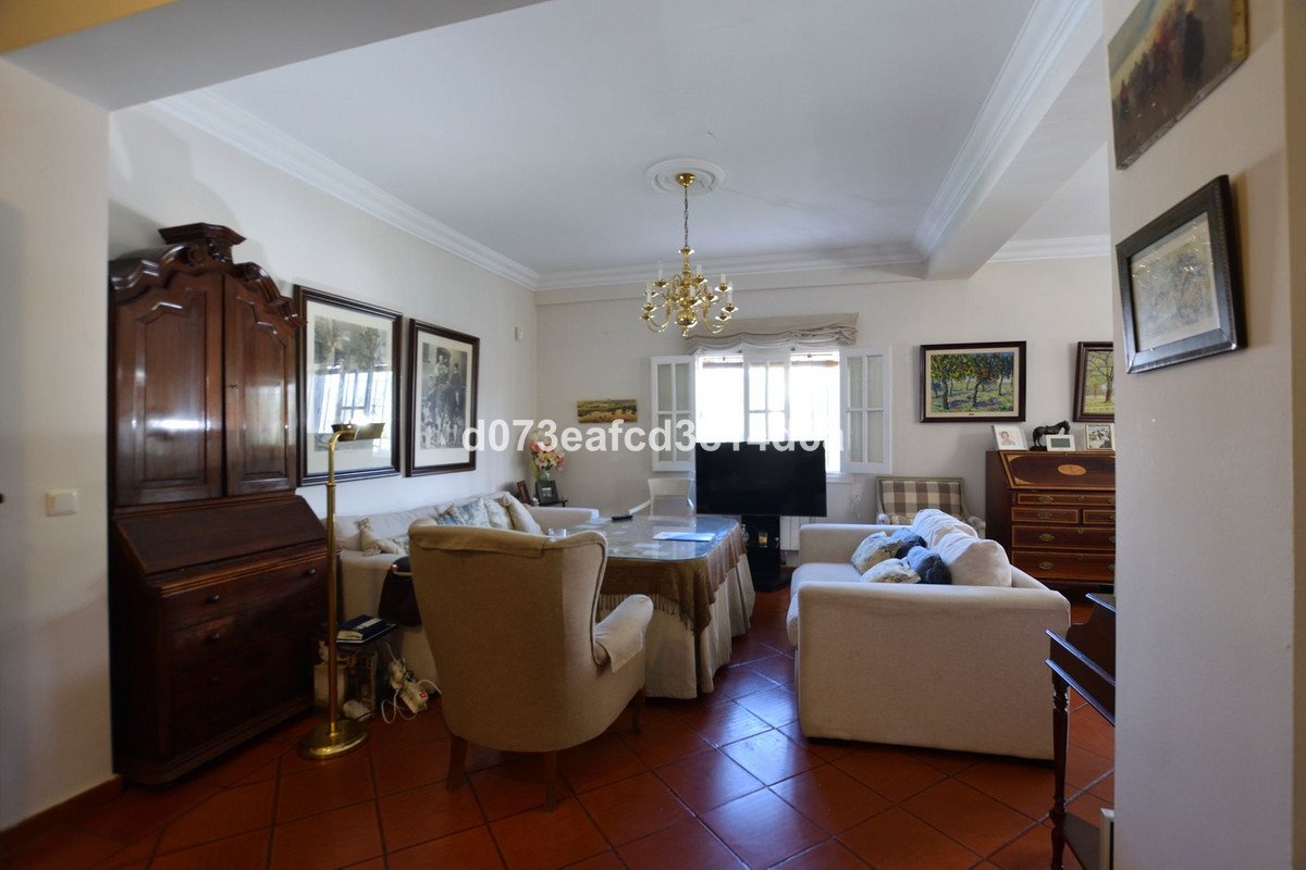 4 Bed Detached Villa in Ronda
