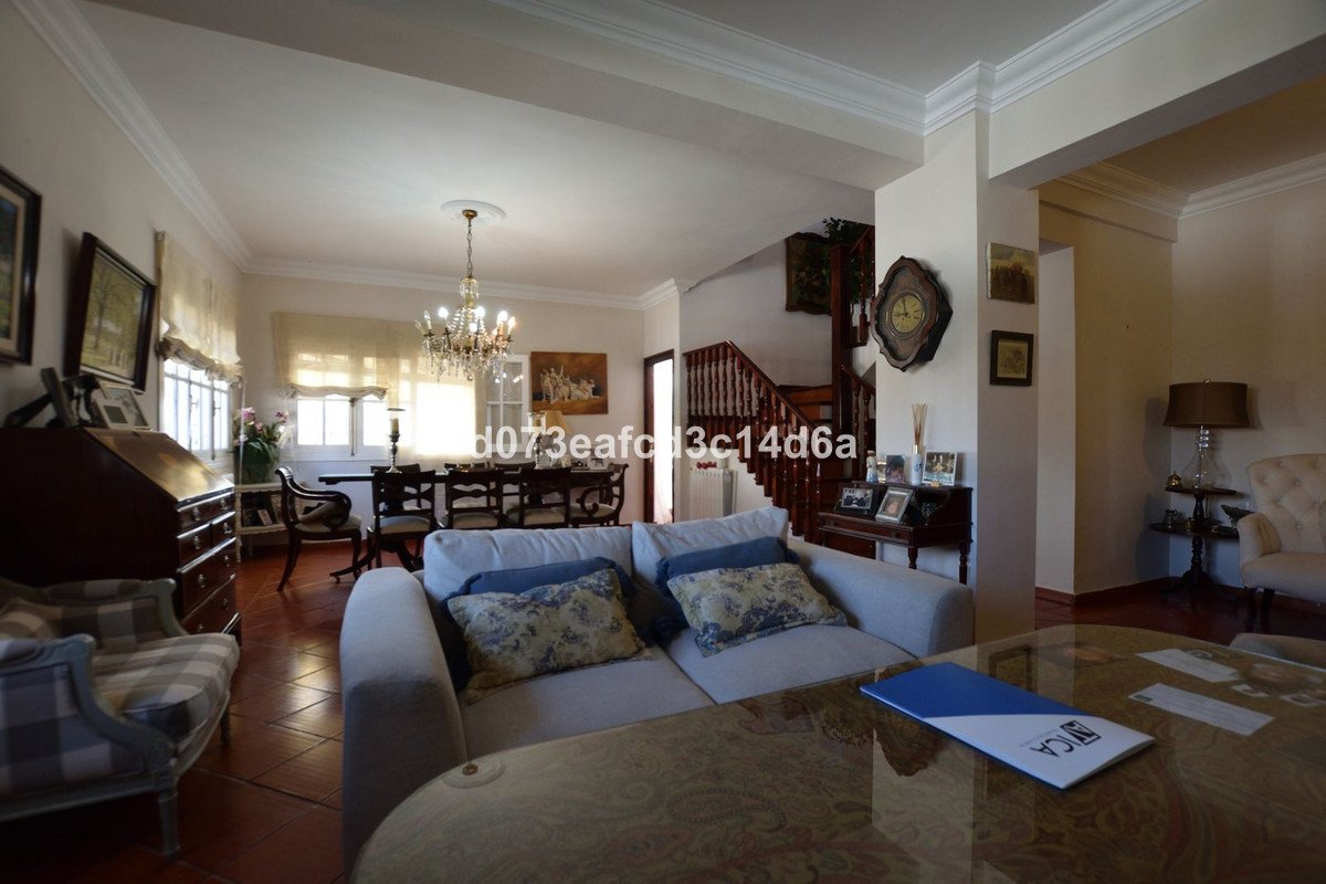 4 Bed Detached Villa in Ronda