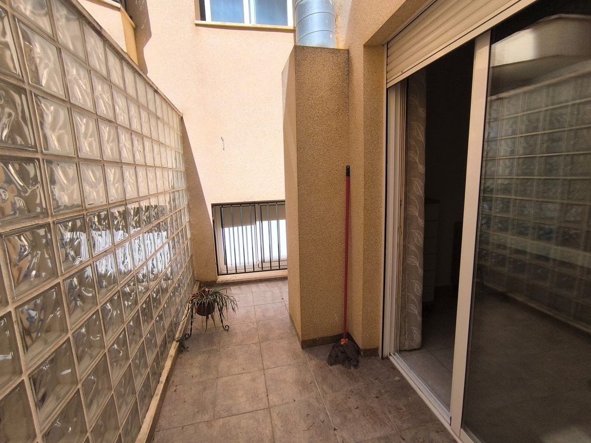 2 Bed Ground Floor Apartment in Pinoso