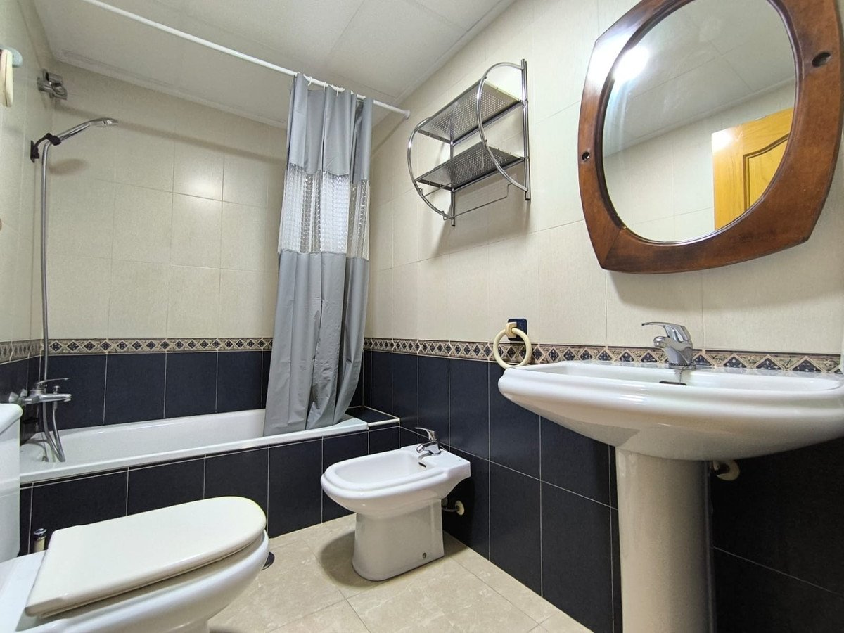 2 Bed Ground Floor Apartment in Pinoso