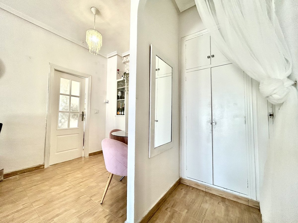 2 Bed Ground Floor Apartment in Cabo Roig