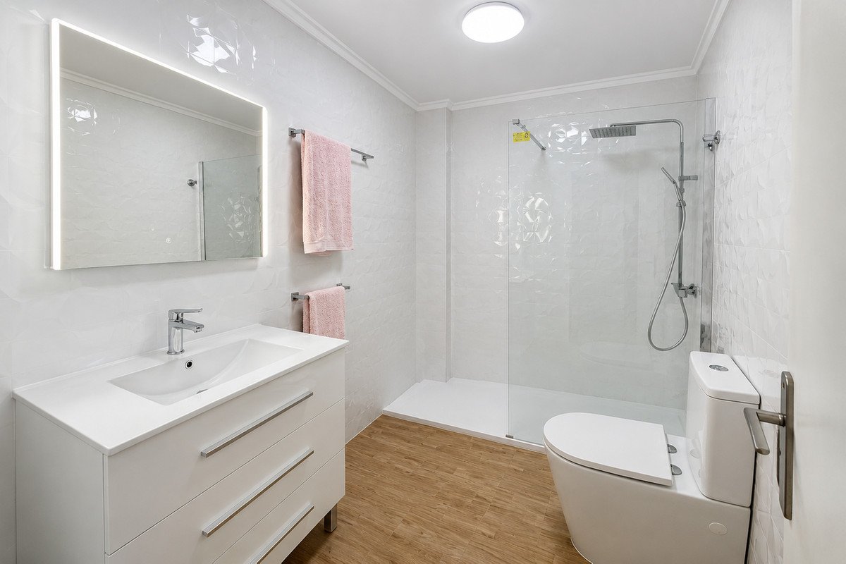 2 Bed Ground Floor Apartment in Cabo Roig