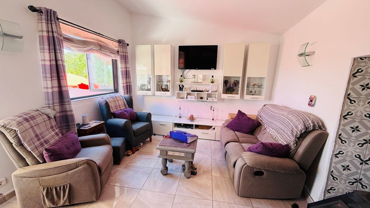 3 Bed Townhouse in Jimena de la Frontera