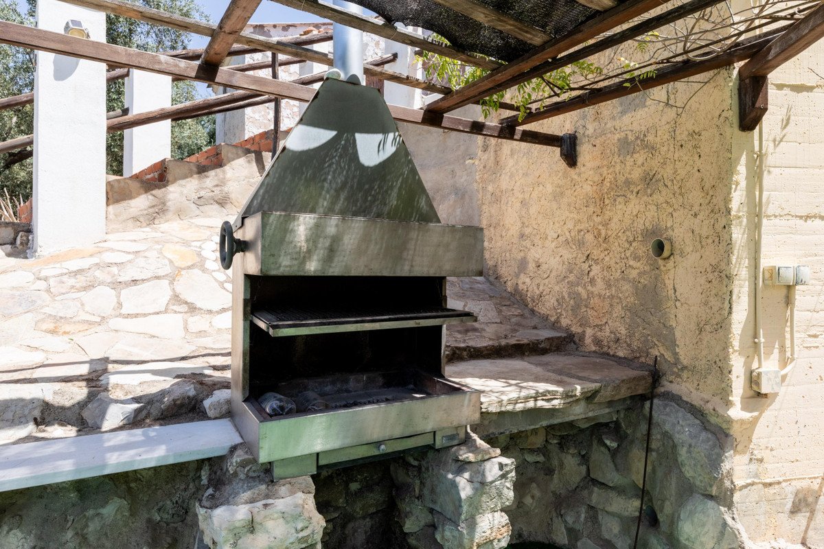 5 Bed Finca - Cortijo in Cuevas De San Marcos