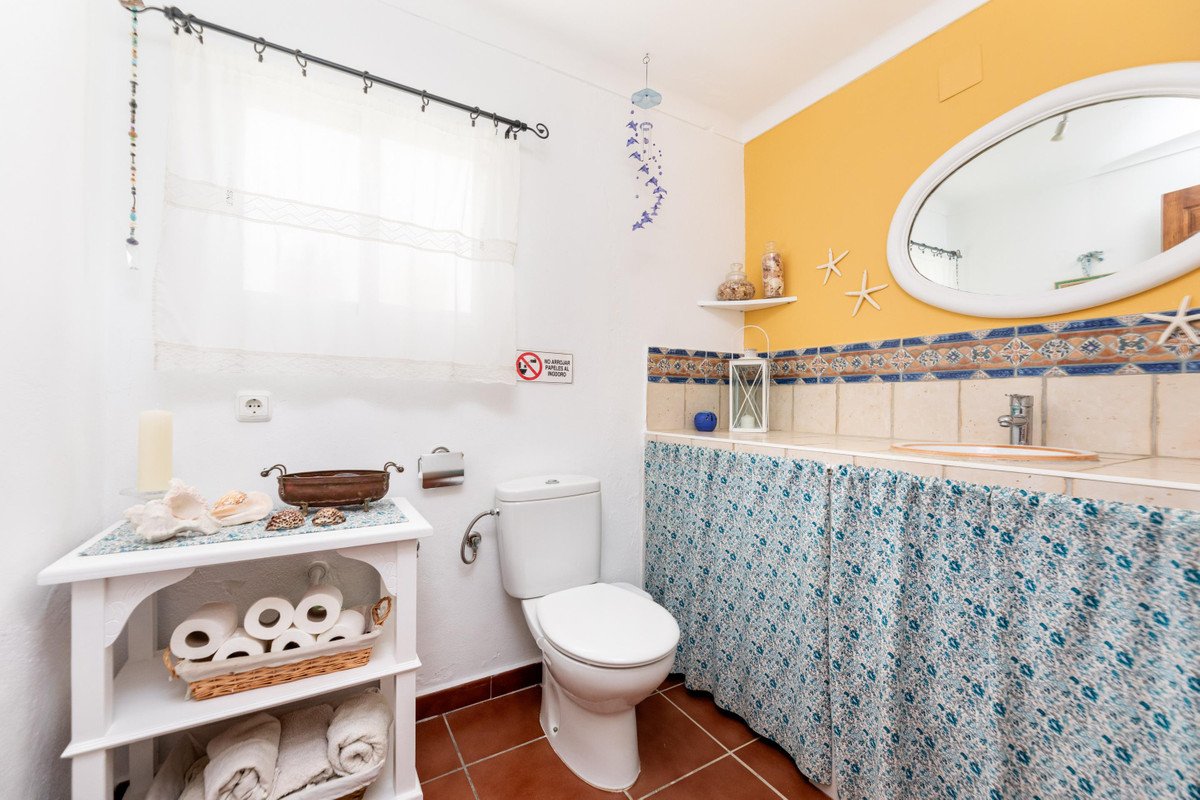5 Bed Finca - Cortijo in Cuevas De San Marcos
