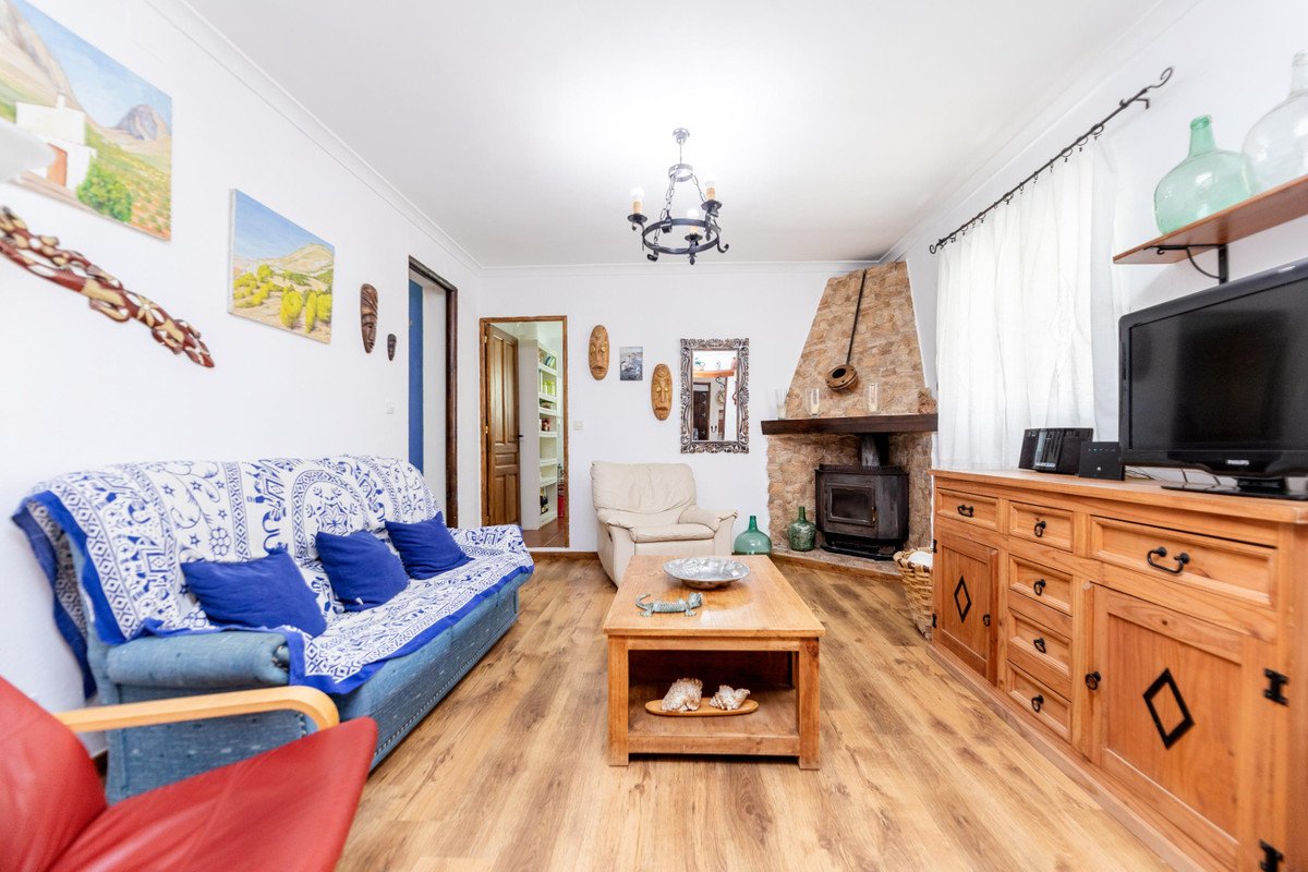 5 Bed Finca - Cortijo in Cuevas De San Marcos