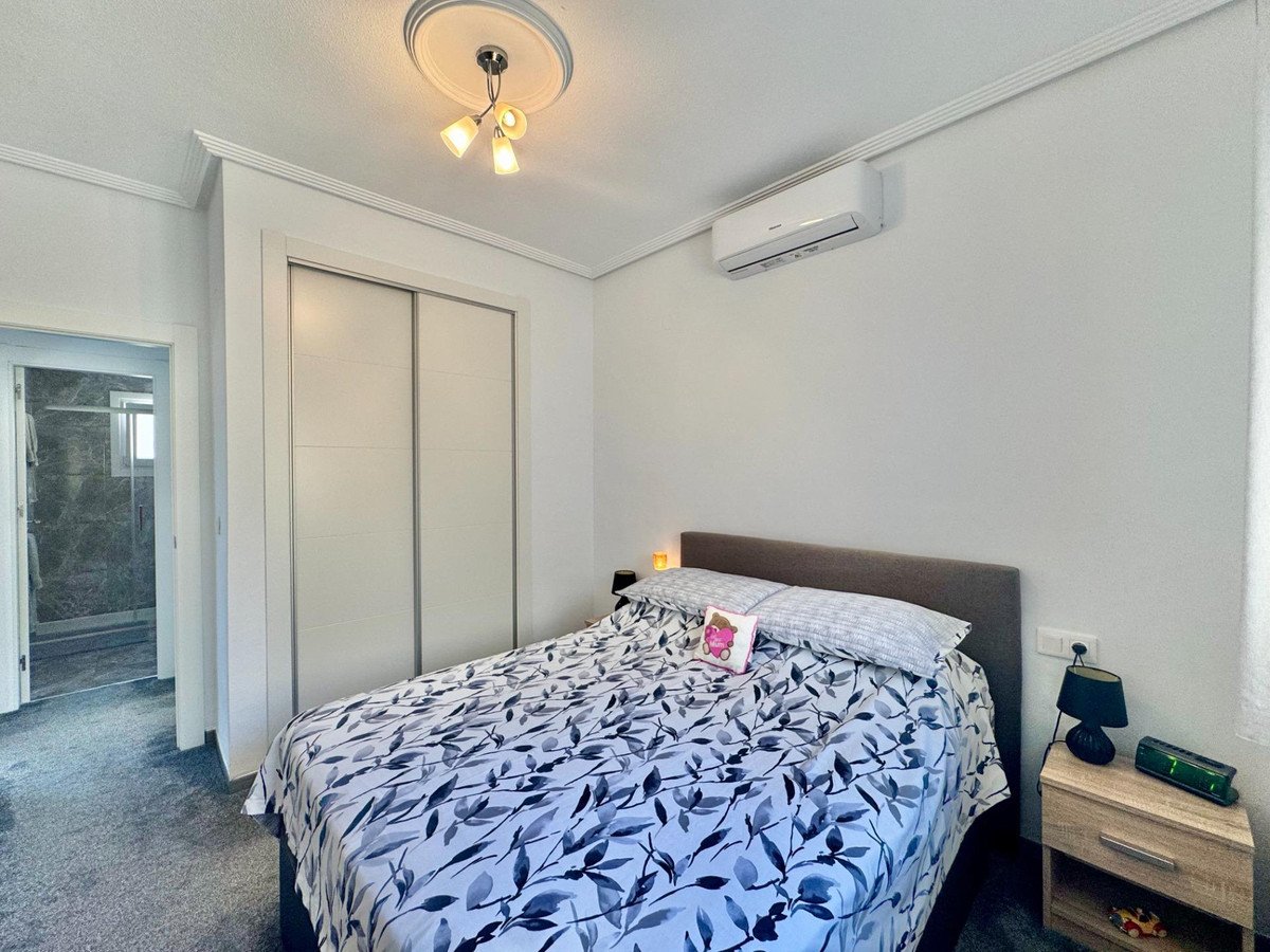 2 Bed Detached Villa in La Florida
