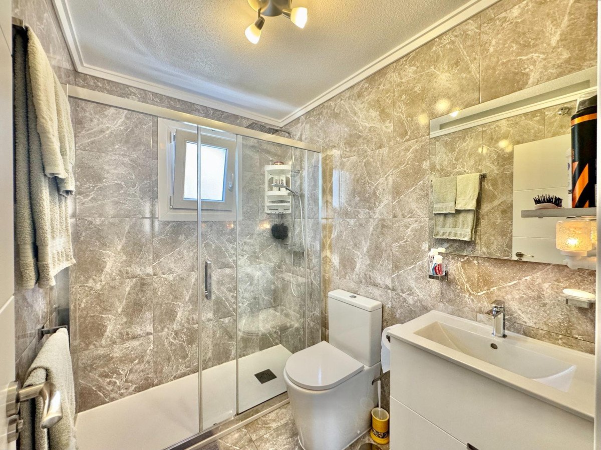 2 Bed Detached Villa in La Florida