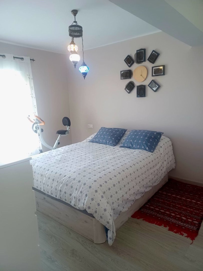 3 Bed Top Floor Apartment in Estepona