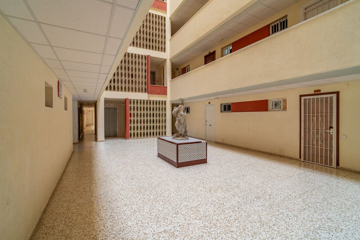 1 Bed Middle Floor Apartment in Arroyo de la Miel