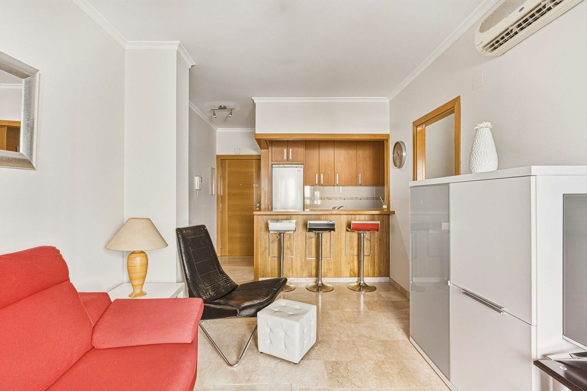 1 Bed Middle Floor Apartment in Los Boliches