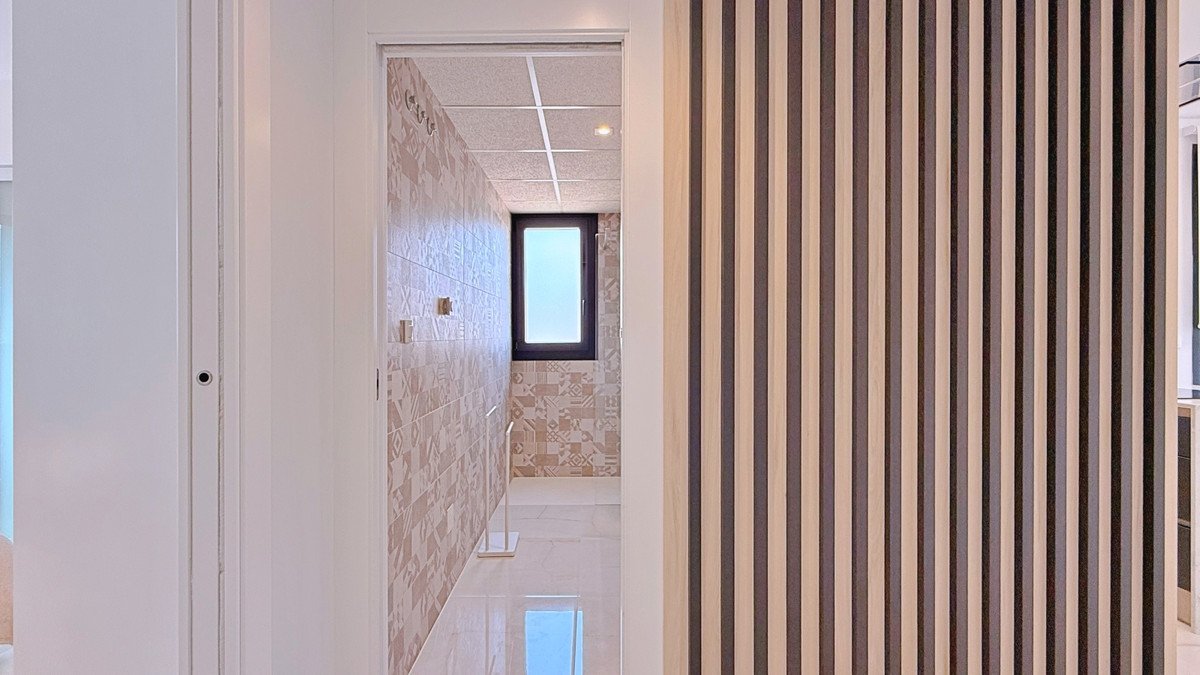 2 Bed Middle Floor Apartment in Orihuela Costa