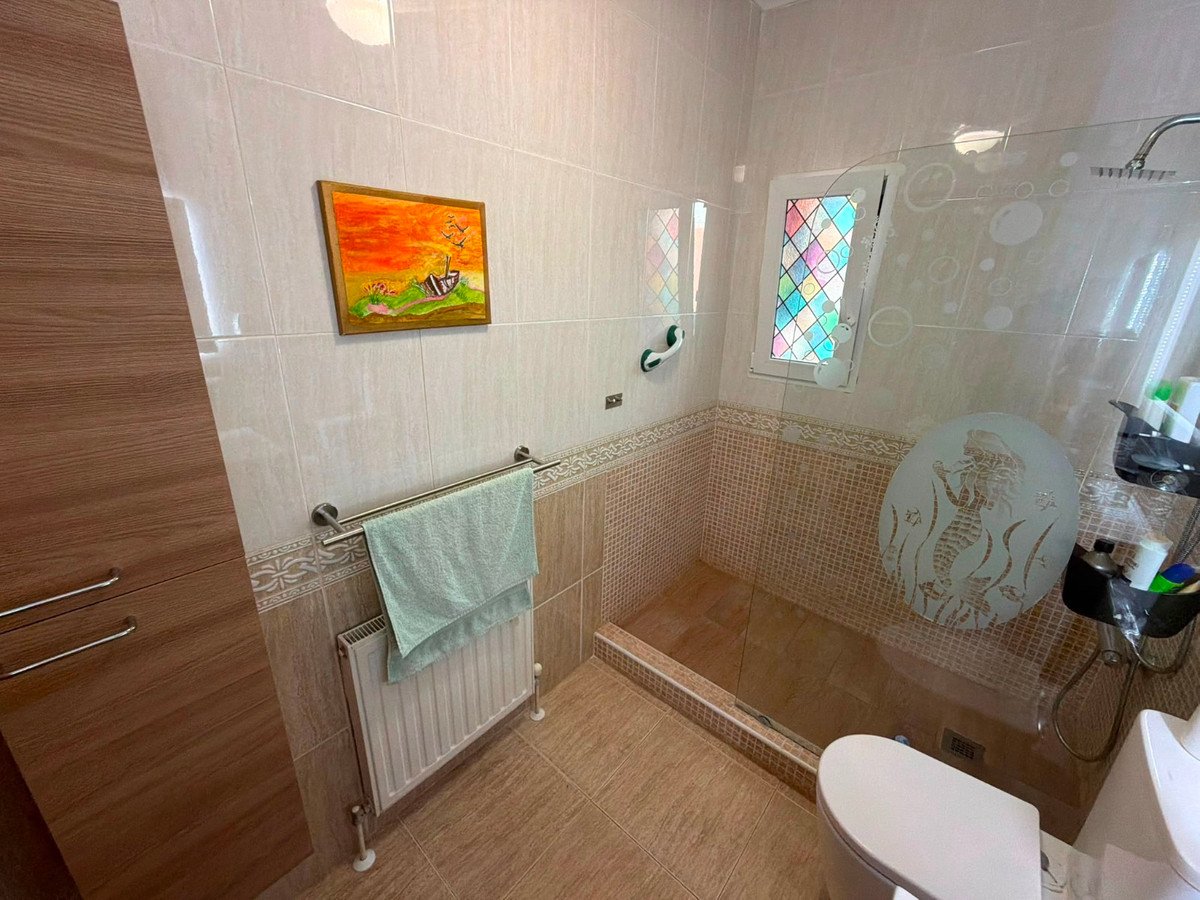 3 Bed Detached Villa in Los Montesinos
