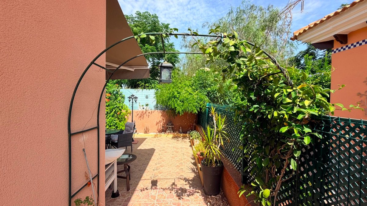 3 Bed Detached Villa in Los Montesinos