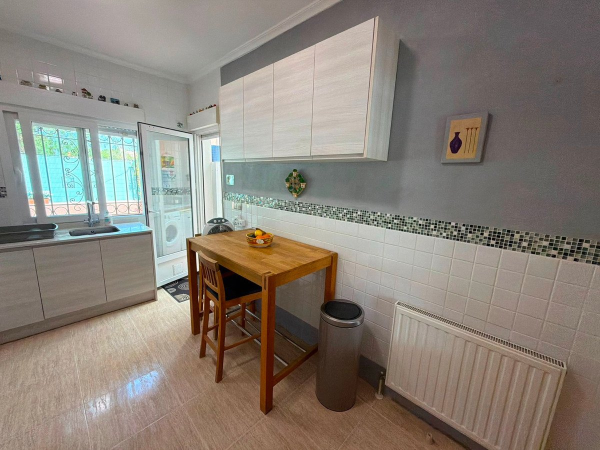 3 Bed Detached Villa in Los Montesinos