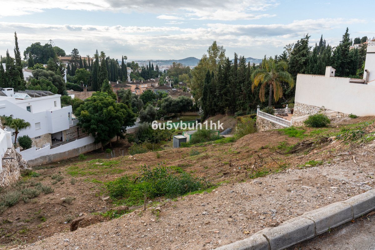 4 Bed Land in Campo Mijas