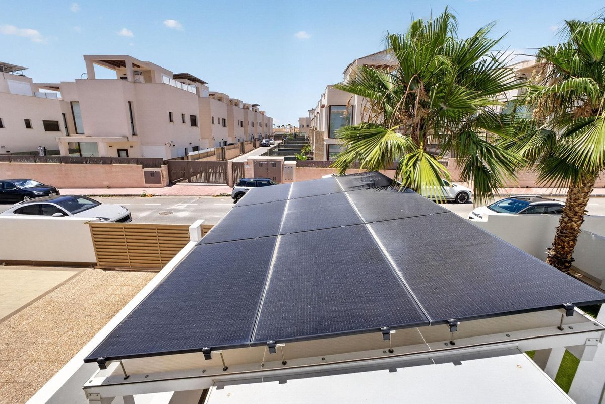2 Bed Ground Floor Apartment in Rojales