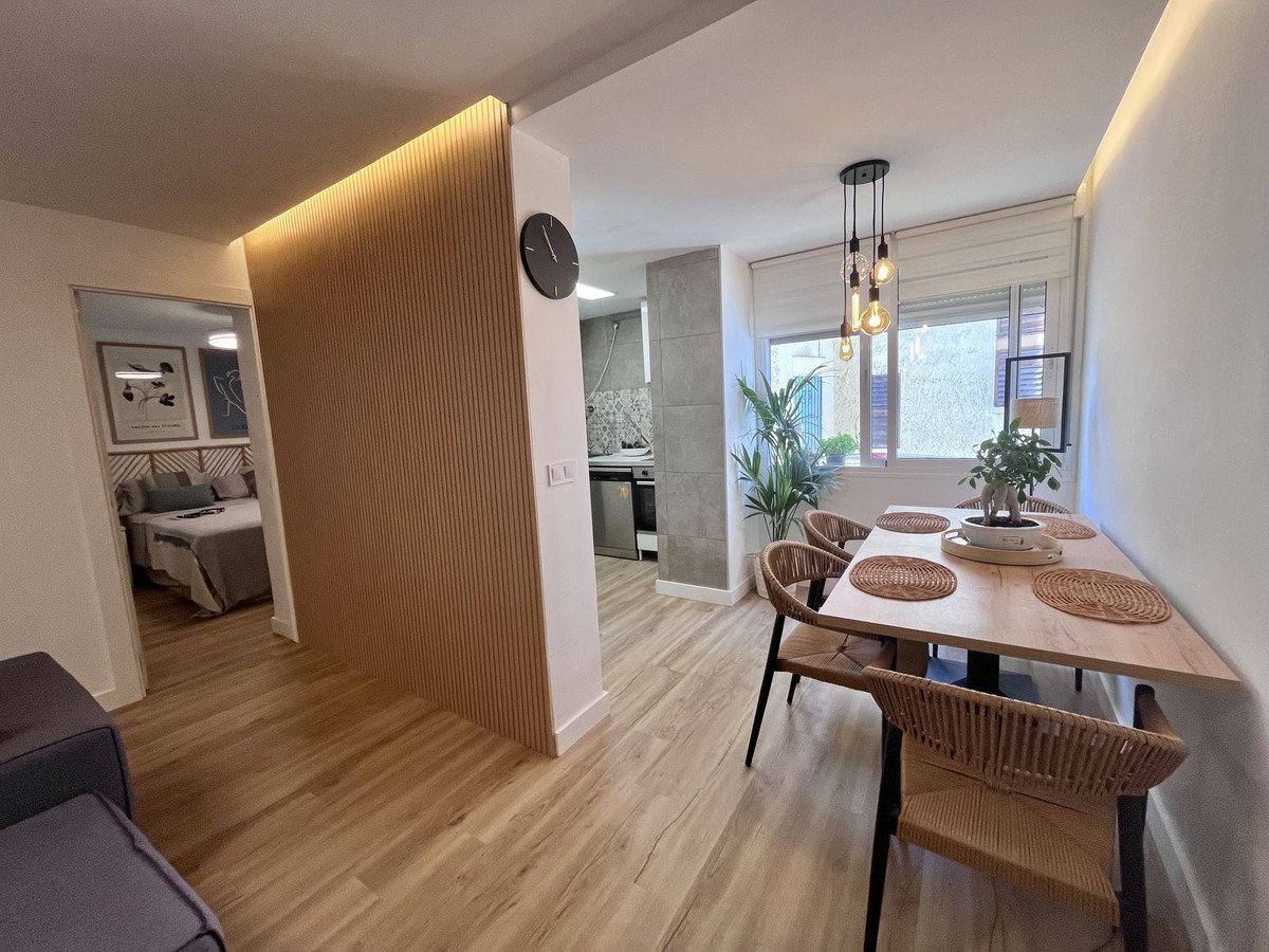 3 Bed Middle Floor Apartment in Torremolinos Centro