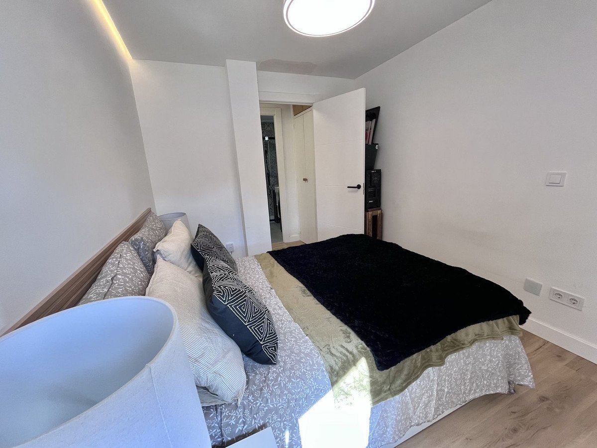 3 Bed Middle Floor Apartment in Torremolinos Centro