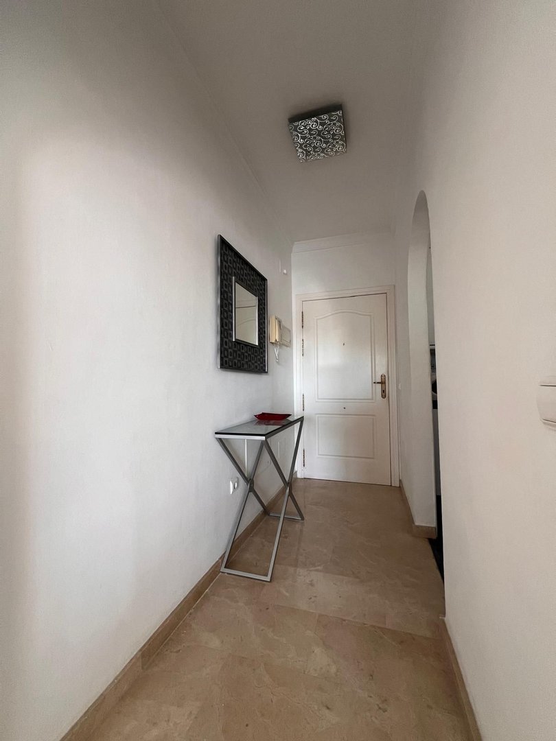 2 Bed Middle Floor Apartment in Riviera del Sol