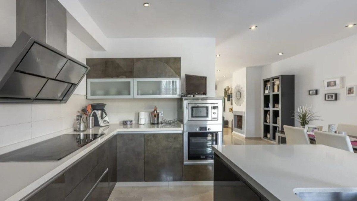 3 Bed Townhouse in Estepona