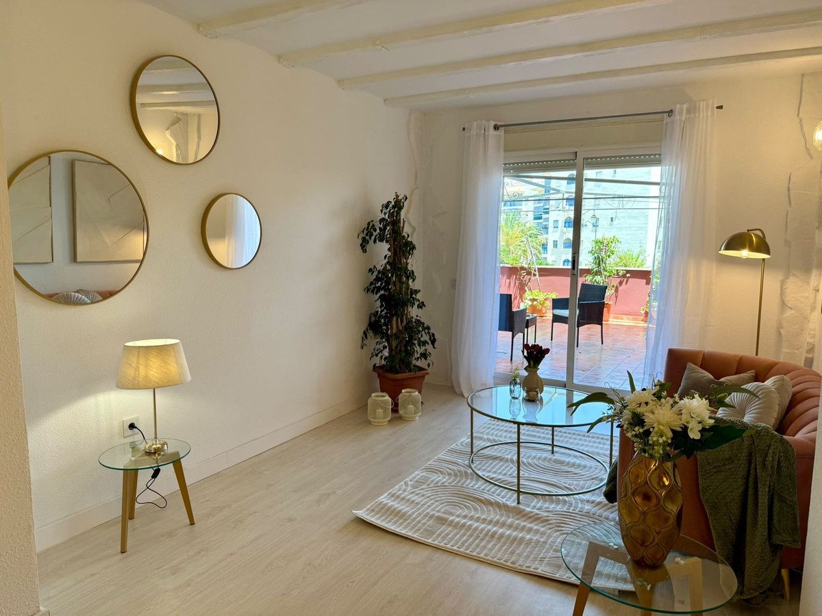 3 Bed Ground Floor Apartment in Estepona
