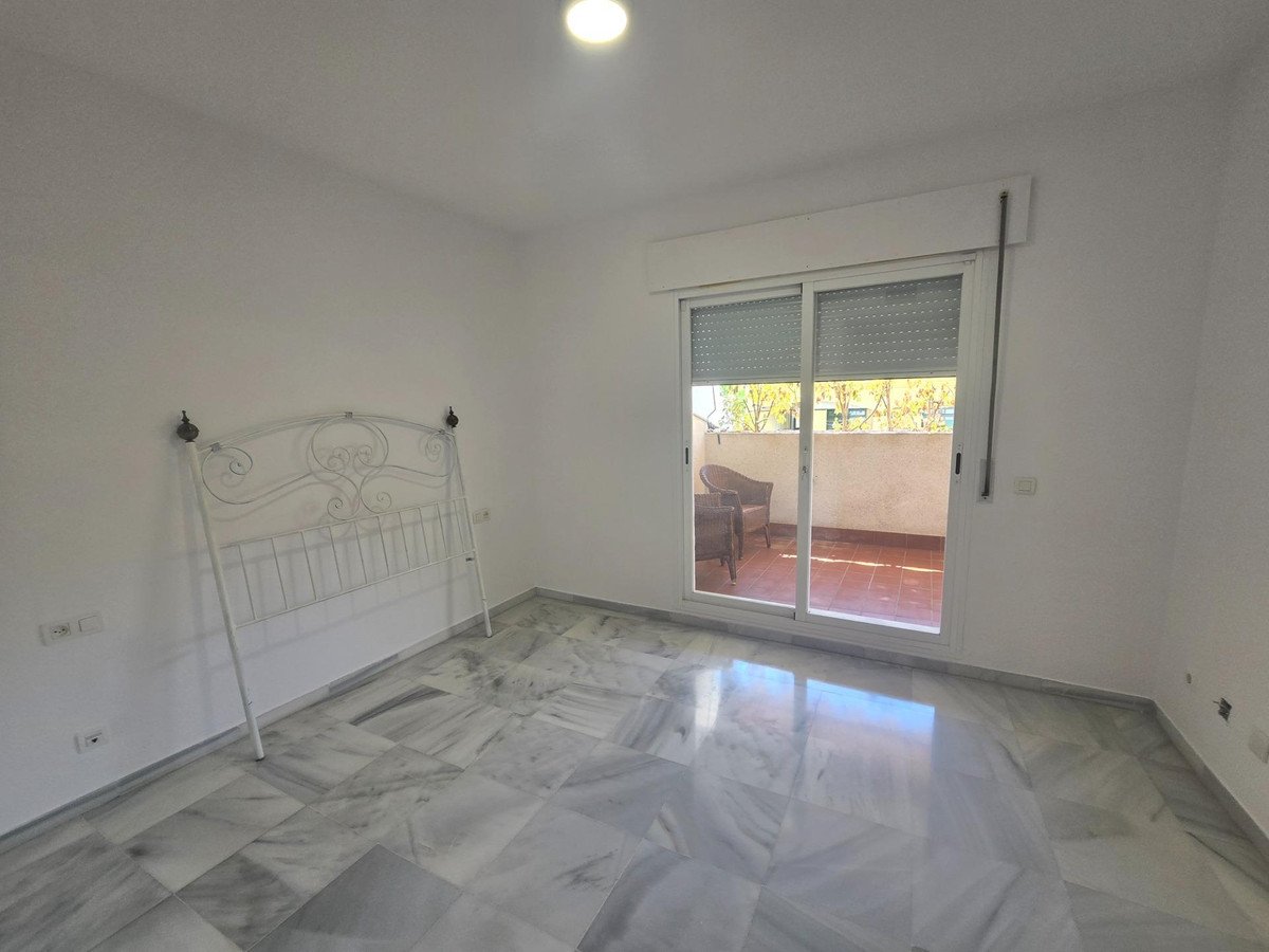 3 Bed Middle Floor Apartment in Torrequebrada