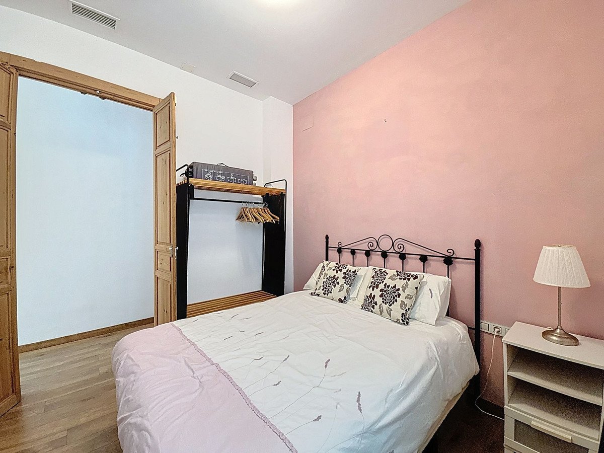 3 Bed Top Floor Apartment in Centro Histórico