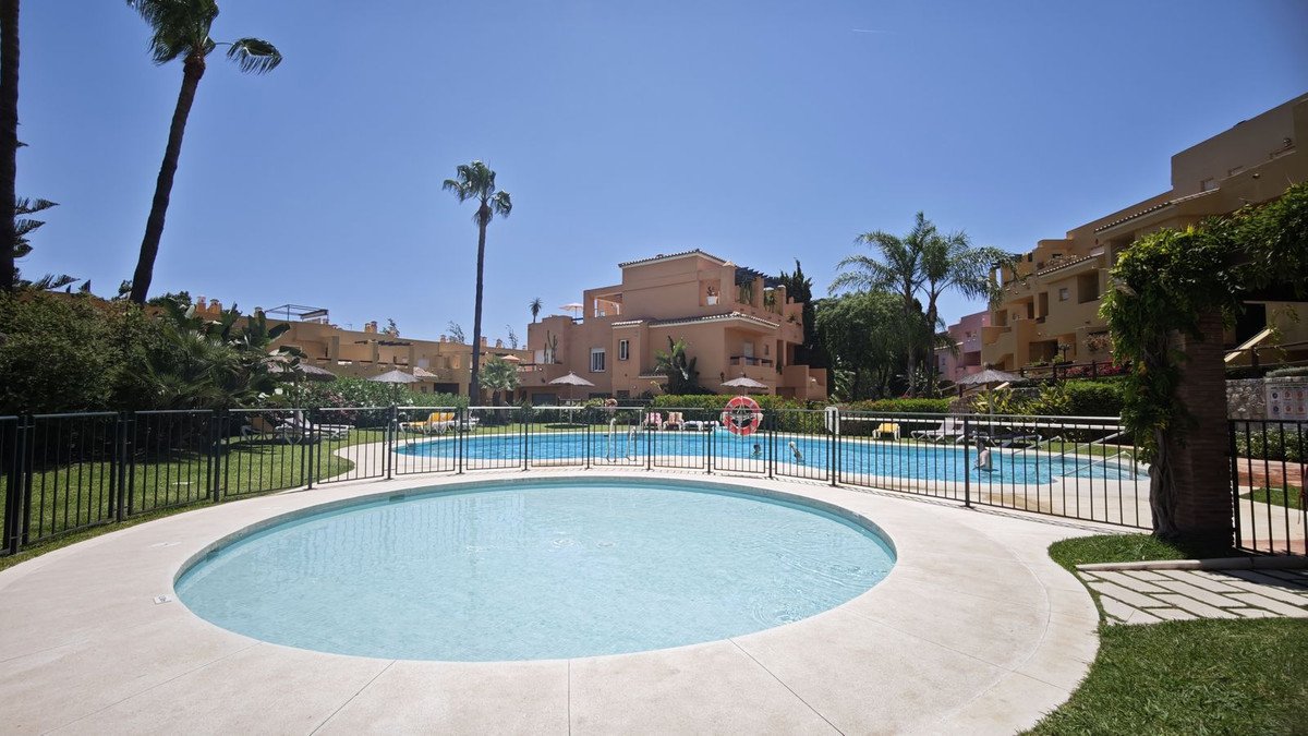 2 Bed Ground Floor Apartment in Guadalmina Alta