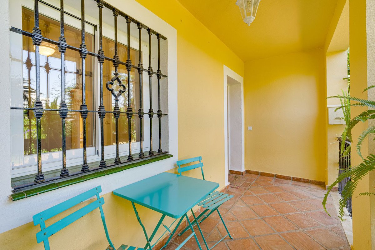 2 Bed Ground Floor Apartment in Guadalmina Alta