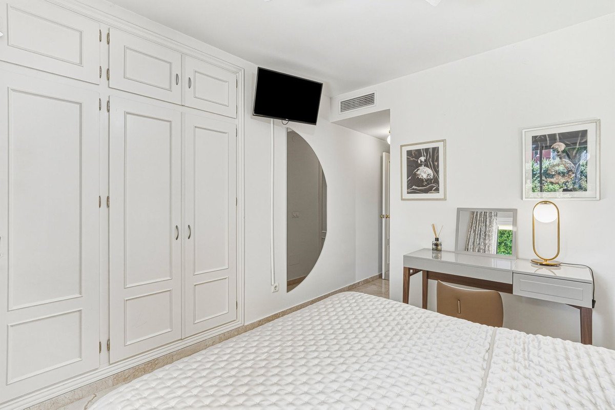2 Bed Ground Floor Apartment in Guadalmina Alta