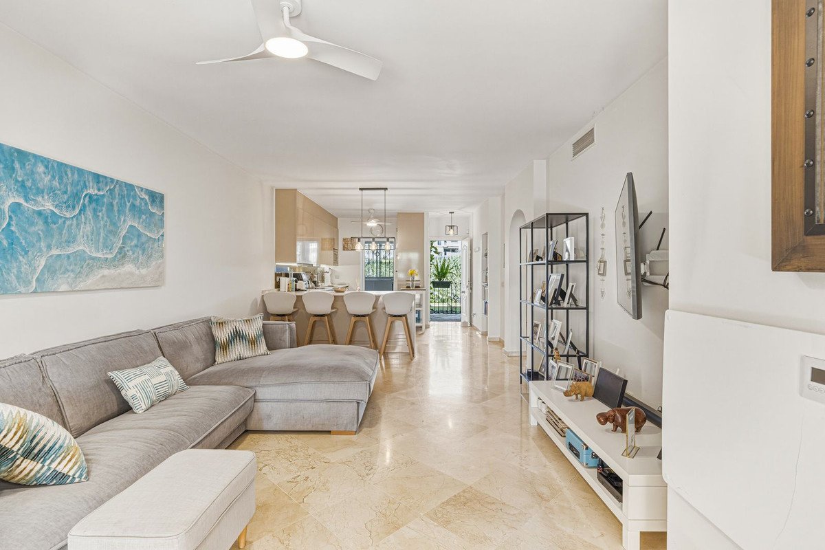 2 Bed Ground Floor Apartment in Guadalmina Alta