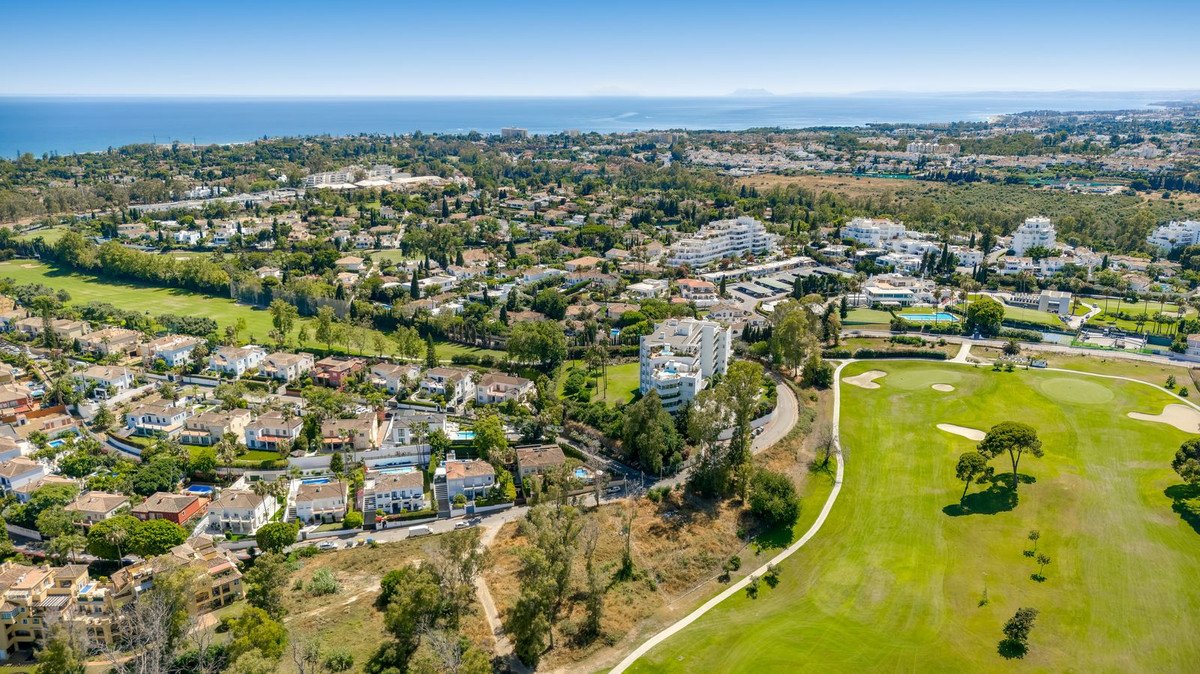 2 Bed Ground Floor Apartment in Guadalmina Alta